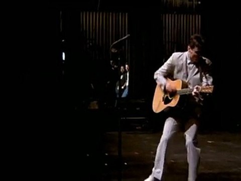 Talking Heads - Psycho Killer (1984 Live)