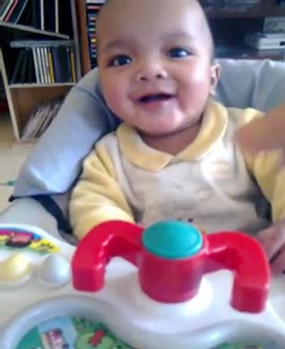 Fou rire bebe 5 mois