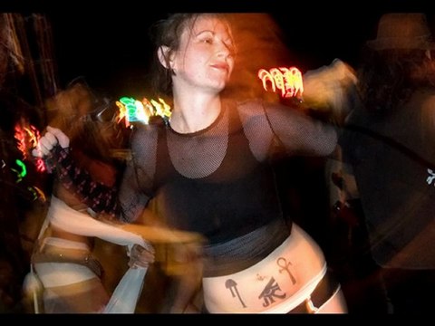 DJ MUSTAFA ÇELİK ft. DJ SERKAN DOĞDU - LOSE CONTROL ( EDİT ) 2011