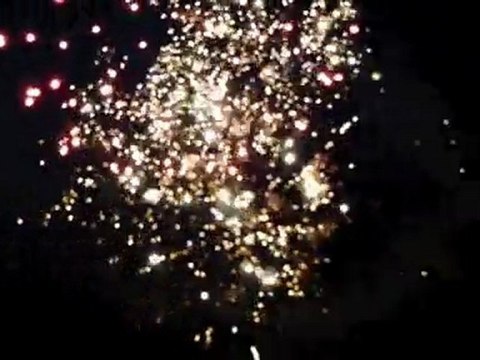 FEU ARTIFICE EXCEPTIONNEL A CHAMBLY