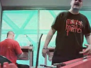 freko feat néoklash & ron "on se fait du mal" (instru : sonar)