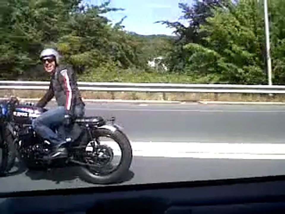 Honda 750 CB Four K2 Cafe Racer / Old School Engineering - kmw