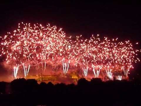Embrasement de la cité de Carcassonne...