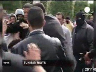 TUNISIE silence des SARKOZY et OBAMA devant la Répression de la révolution