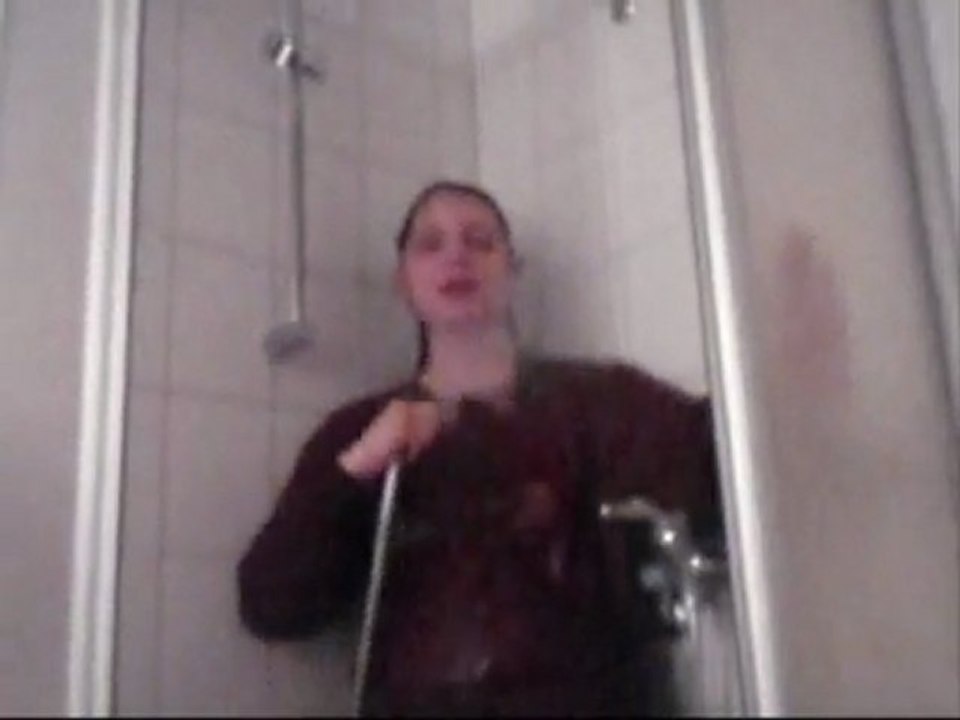 Foam at home in red and blue