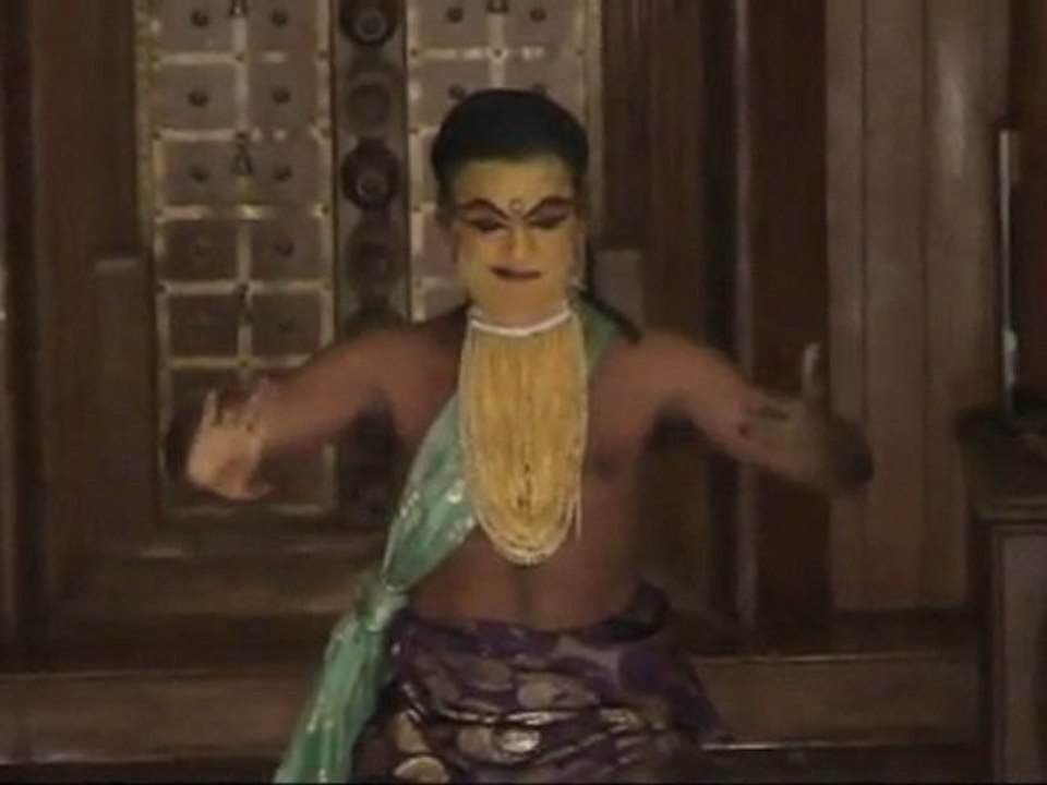 INDE COCHIN KERALA SPECTACLE KATHAKALI SHOW