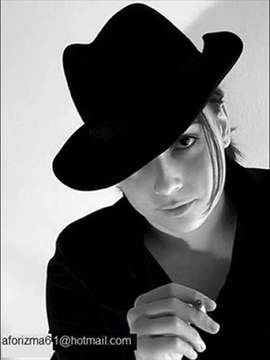 Polemick-Yak Bi Sigara