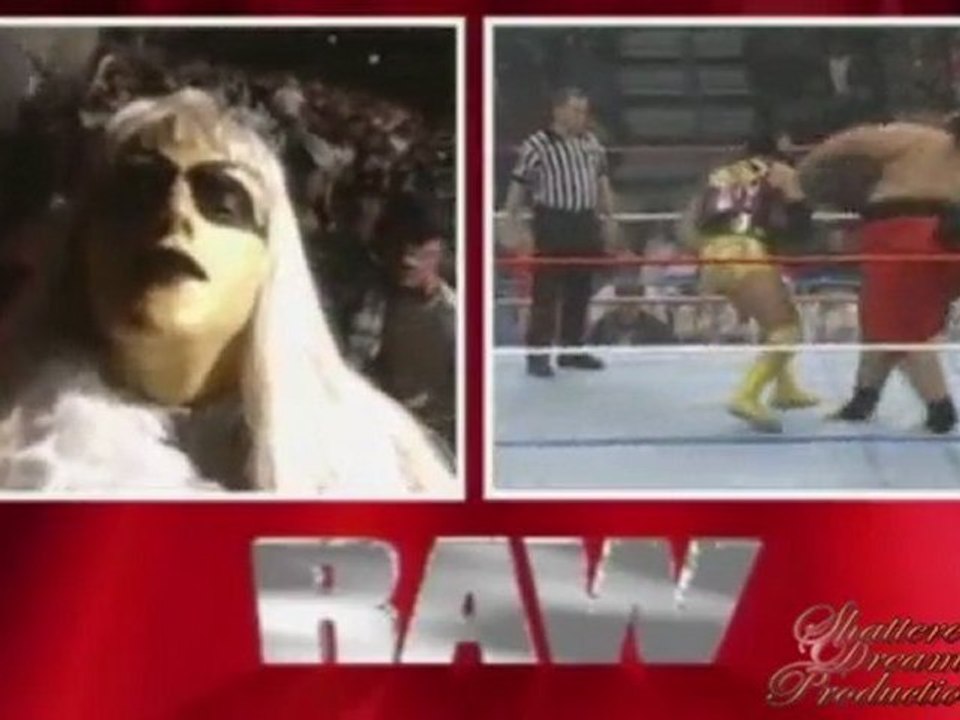 Goldust Plays More Mind Games with Razor Ramon...