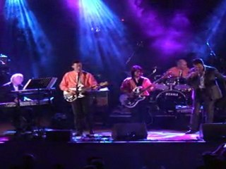 GUITARS ZZ et Ricky NORTON-Vif 2011 Move it & I could easily fall in love with you