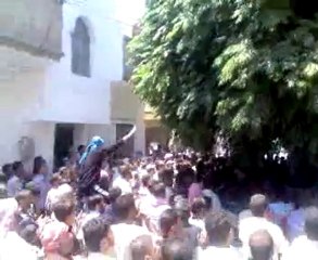 20110711تشييع الشهيد خالد العفنان  سوريا حمص البياضة