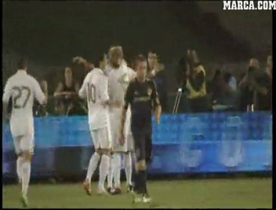 L.A. Galaxy 1 Madrid 4