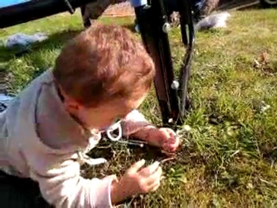 kil installe son trempoling ...