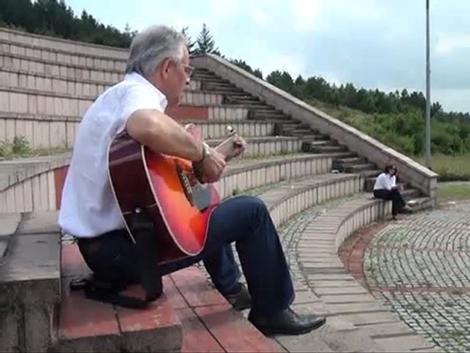 MUSTAFA UYSAL SENİ BEKLEDİM DURDUM