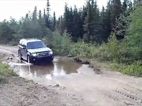 gocanada 20110717 Off road Escape
