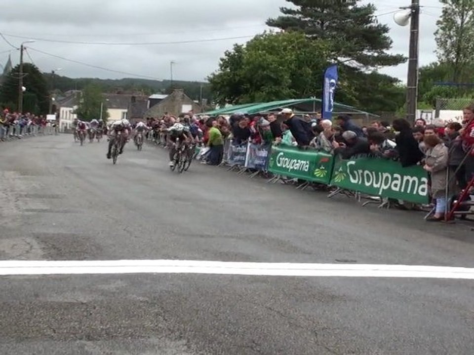 Arrivée des minimes au championnat de Bretagne