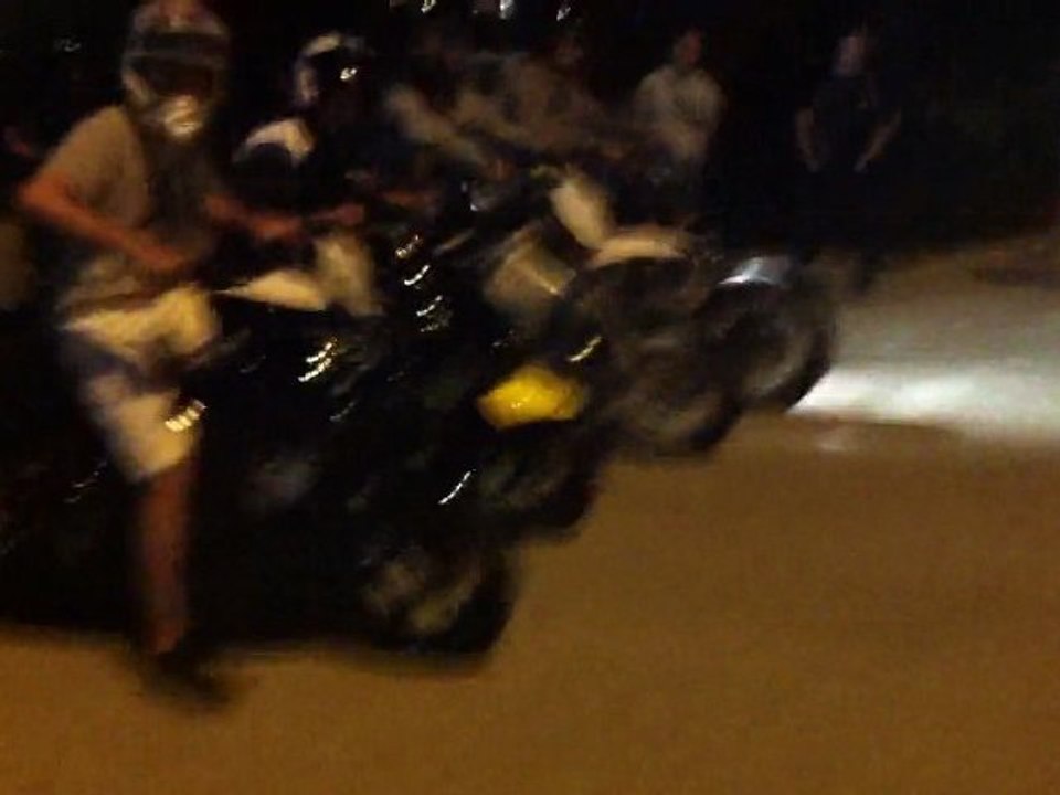 Run : Nitro Naked BB77 vs Mach G BB77