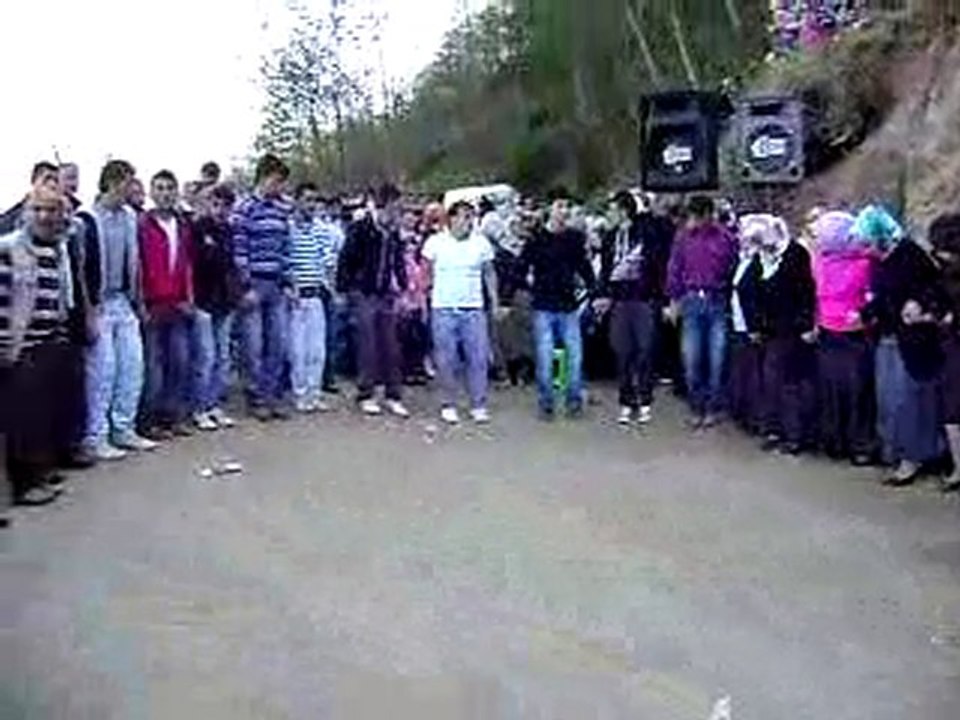 Doymuş köyü Gökçebel-mah  Altan ve Pınar Tali DÜĞÜN.vd 2