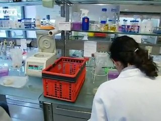 Bacteria Turn Carbon Dioxide into Oil | Made in Germany