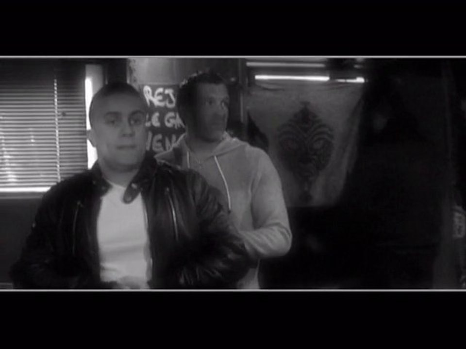 CAS 2 GUERRE feat BALIR