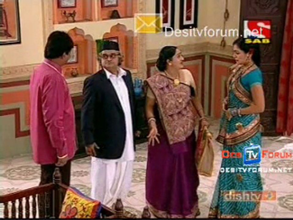 Papad Poll - 12th November 2010 Watch Online Part4