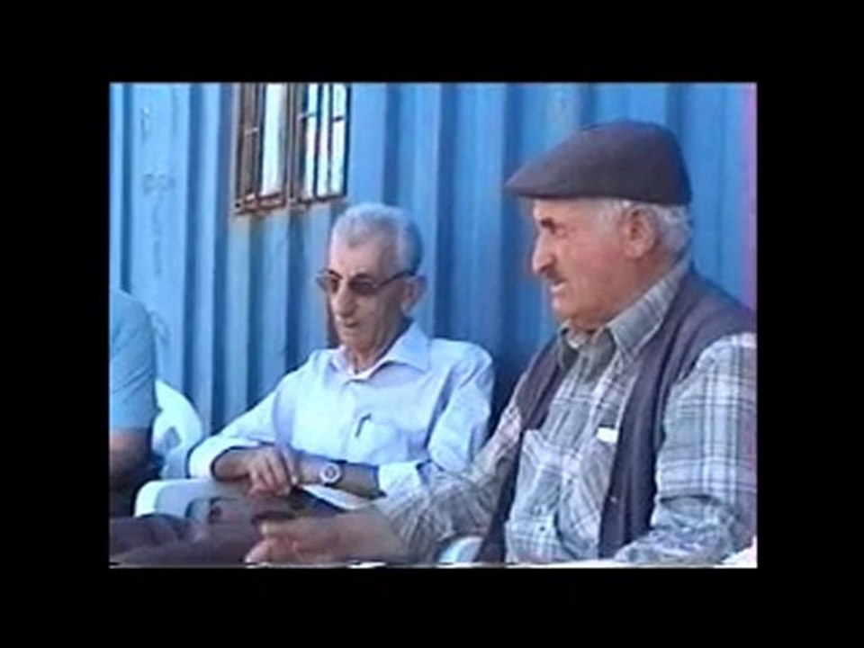 KÖYDEKİ SOHBET 02