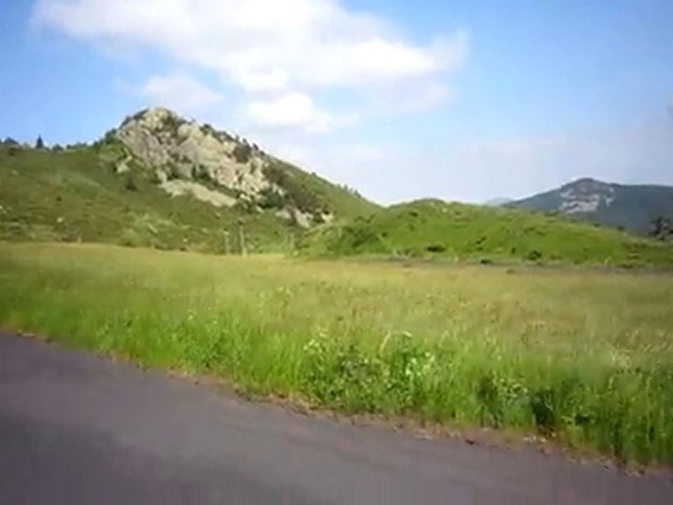 Mézenc... sur ta route en tracteur