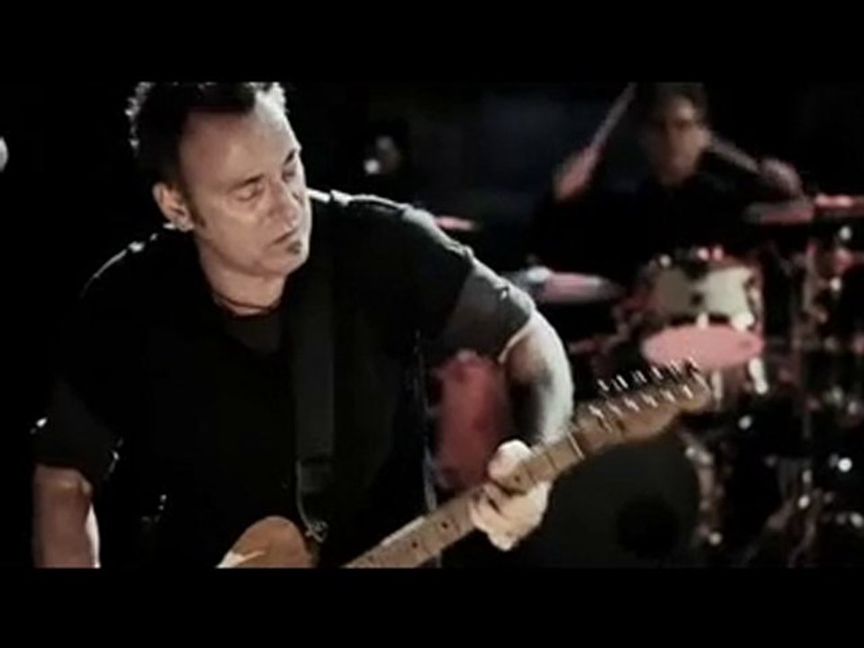 streets of fire - bruce springsteen ( paramount 2009 )