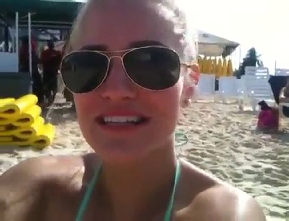 Alex Kornfeind - wifi, mare, turismo, cayman island