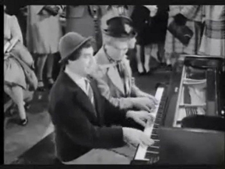 Les MARX Brothers Chico et Harpo
