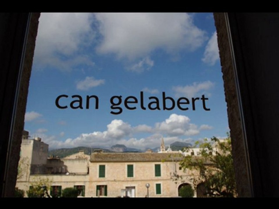 Inauguració de "Petit format" del pintor Tomeu Coll