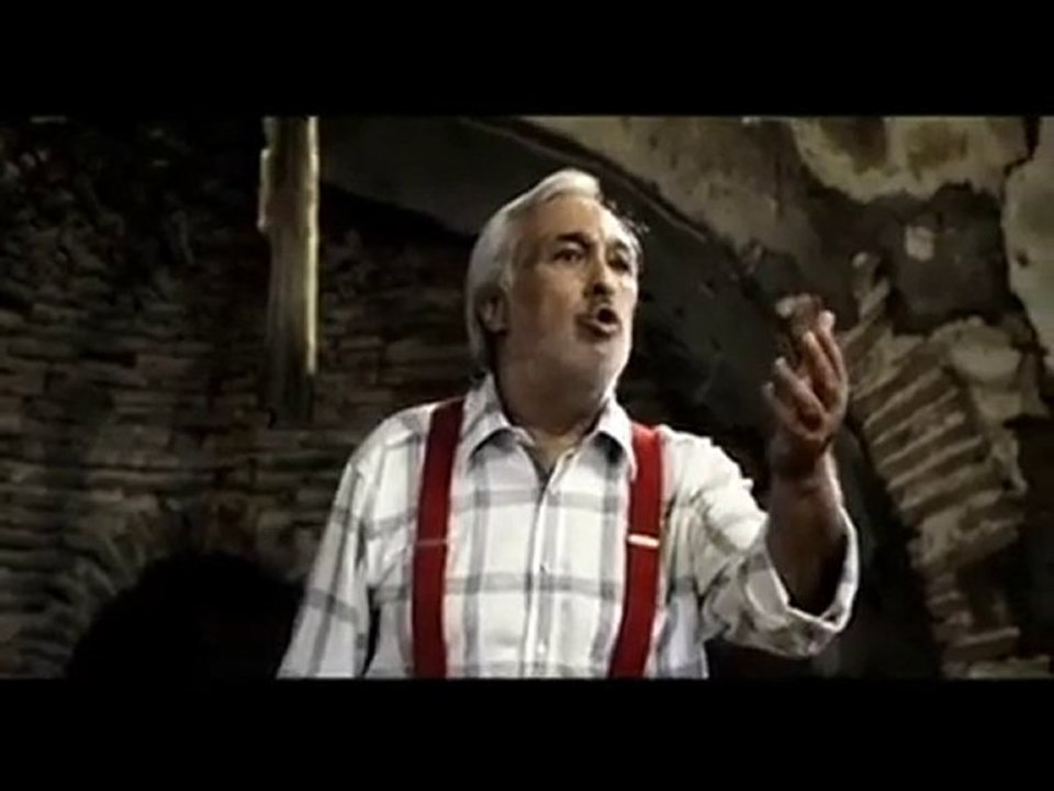 Memlekette Demokrasi Var Fragman