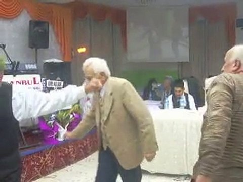 SİNEM VE KAMİL UŞAK DAKİ DÜĞÜNDEN BİR KESİT