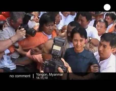 Suu Kyi urges democracy in army-ruled Myanmar - no comment