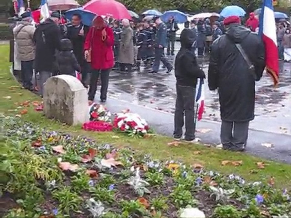 11 novembre 2010, Cérémonie au monument du Poilu