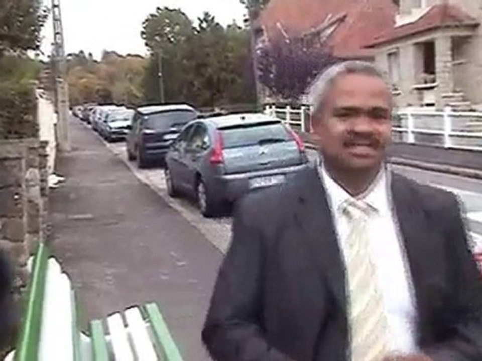 20101031_bagnolesdelorne_ruedutemple