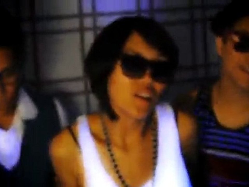 The Cataracs ft. Dev - Top Of The World