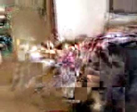 tania joue avec son papa ( 3 mois )