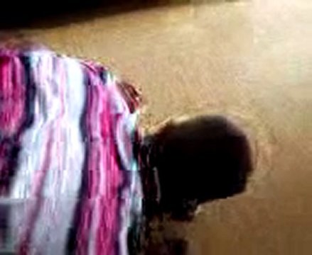 tania joue avec son papa ( 3 mois ) 2