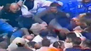 Football Hooligans - Coventry v Portsmouth - 2001