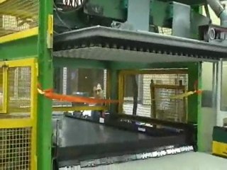 Joulin vacuum gripper - Foodcans depalletizing