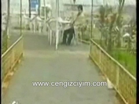Cengiz Kurtoğlu Sensiz Kutladım Orjinal Klip