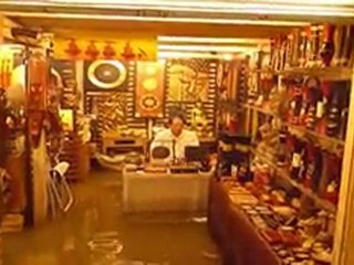 Les dessous de Bangkok : pirogue sur les les khlongs