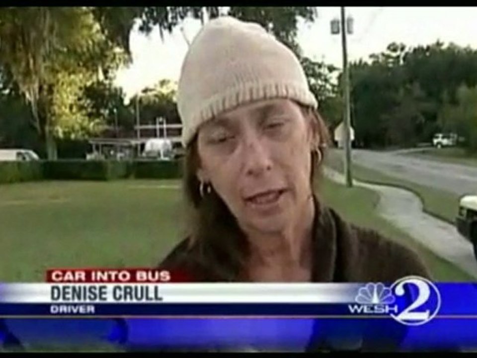 Drunk Lady Hits School Bus In FL