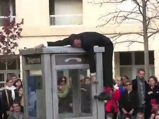 En dérangement Cie petit monsieur