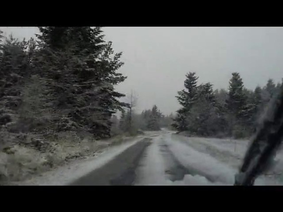 La Neige sur les routes du plateau ce 15 novembre 2010