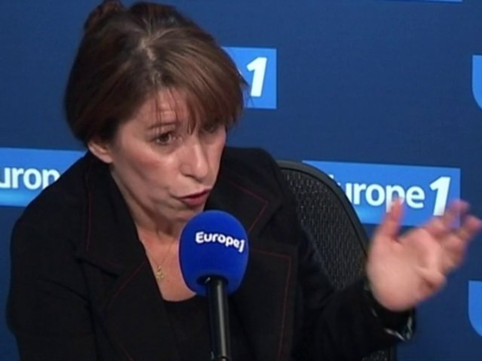 Fadela Amara: "Matignon était autiste"