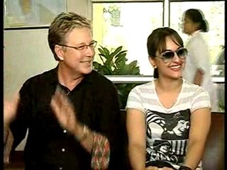 Sonakshi Sinha Meets Cancer Patients