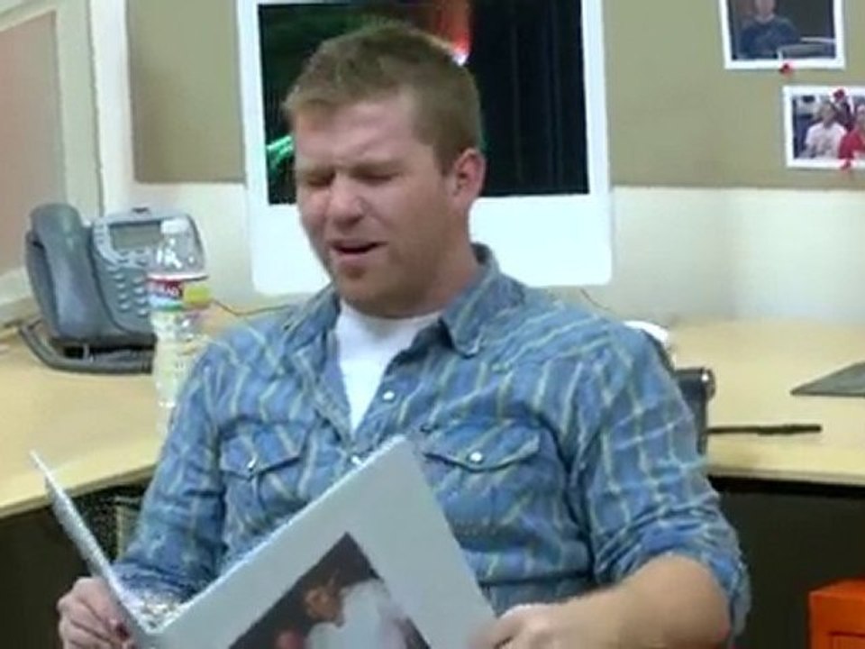 ashton kutcher punks tmz