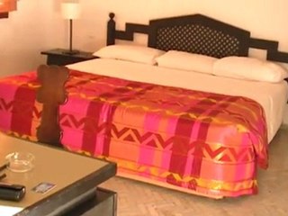 ROYAL ISSIL DECAMERON.