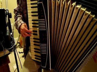 Josh Woodward: "Let It In" (Video Song)